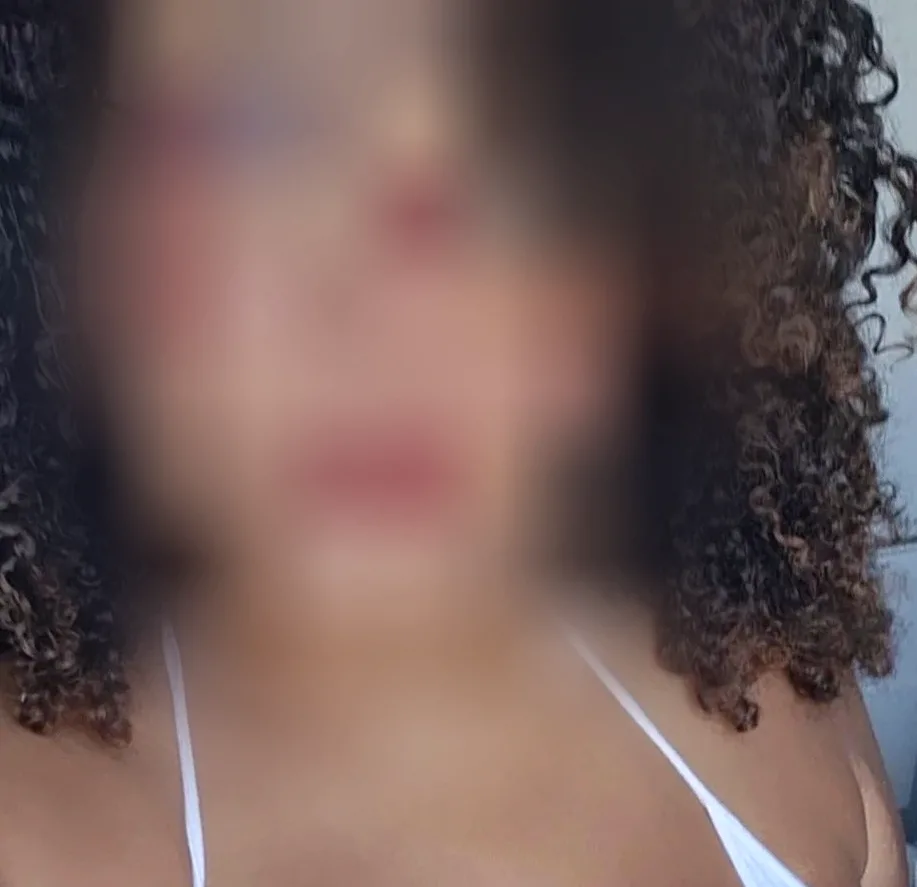 Chiara, 33