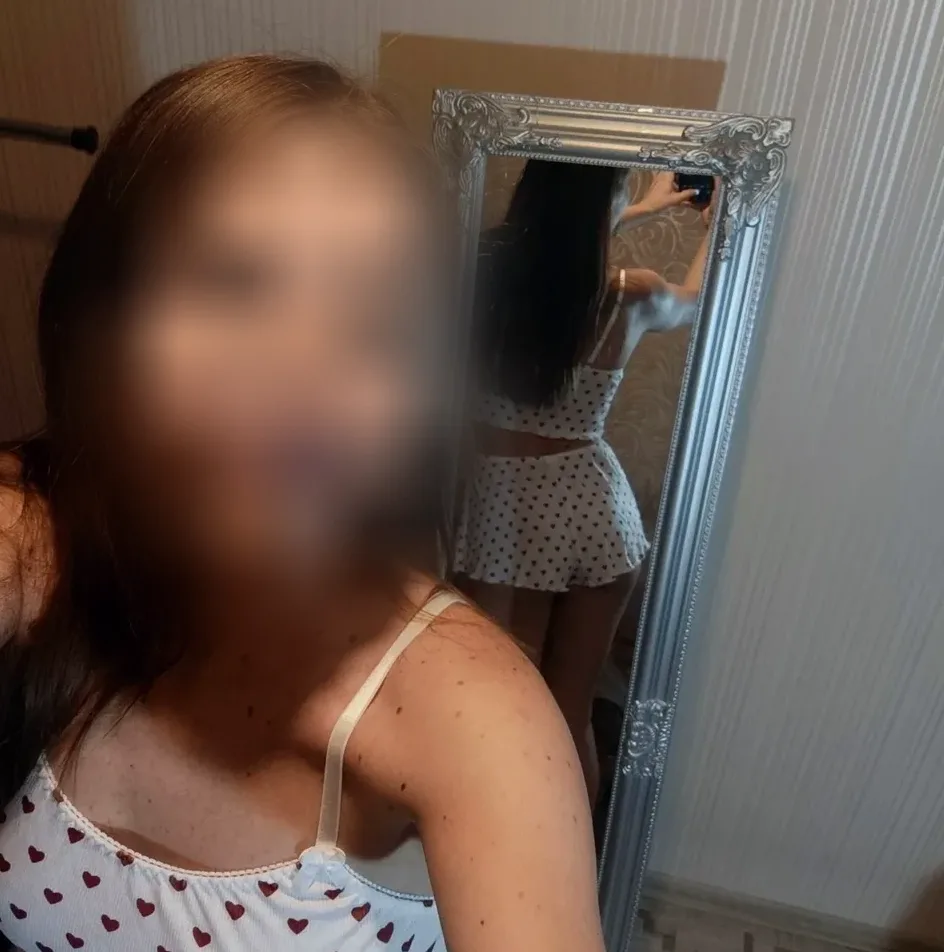 Isabell, 37