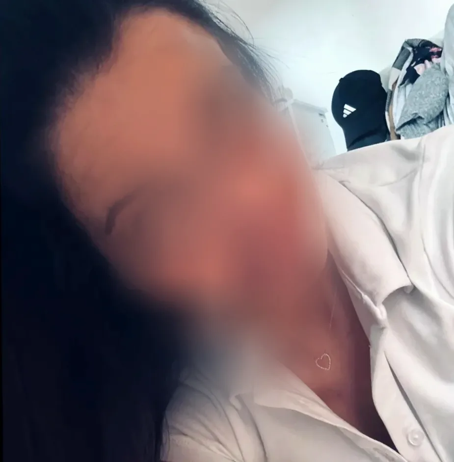 Pia, 39